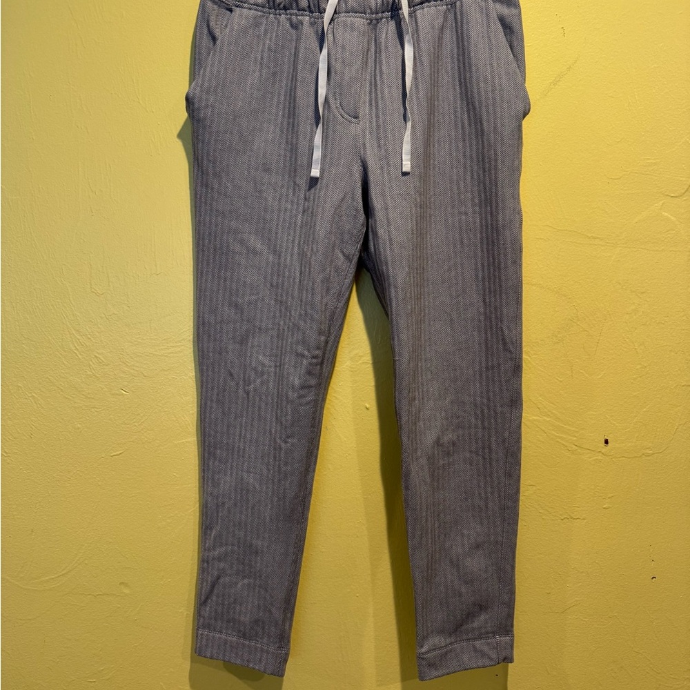 Lululemon Women’s Jet Crop Slim Pants in Herringbone